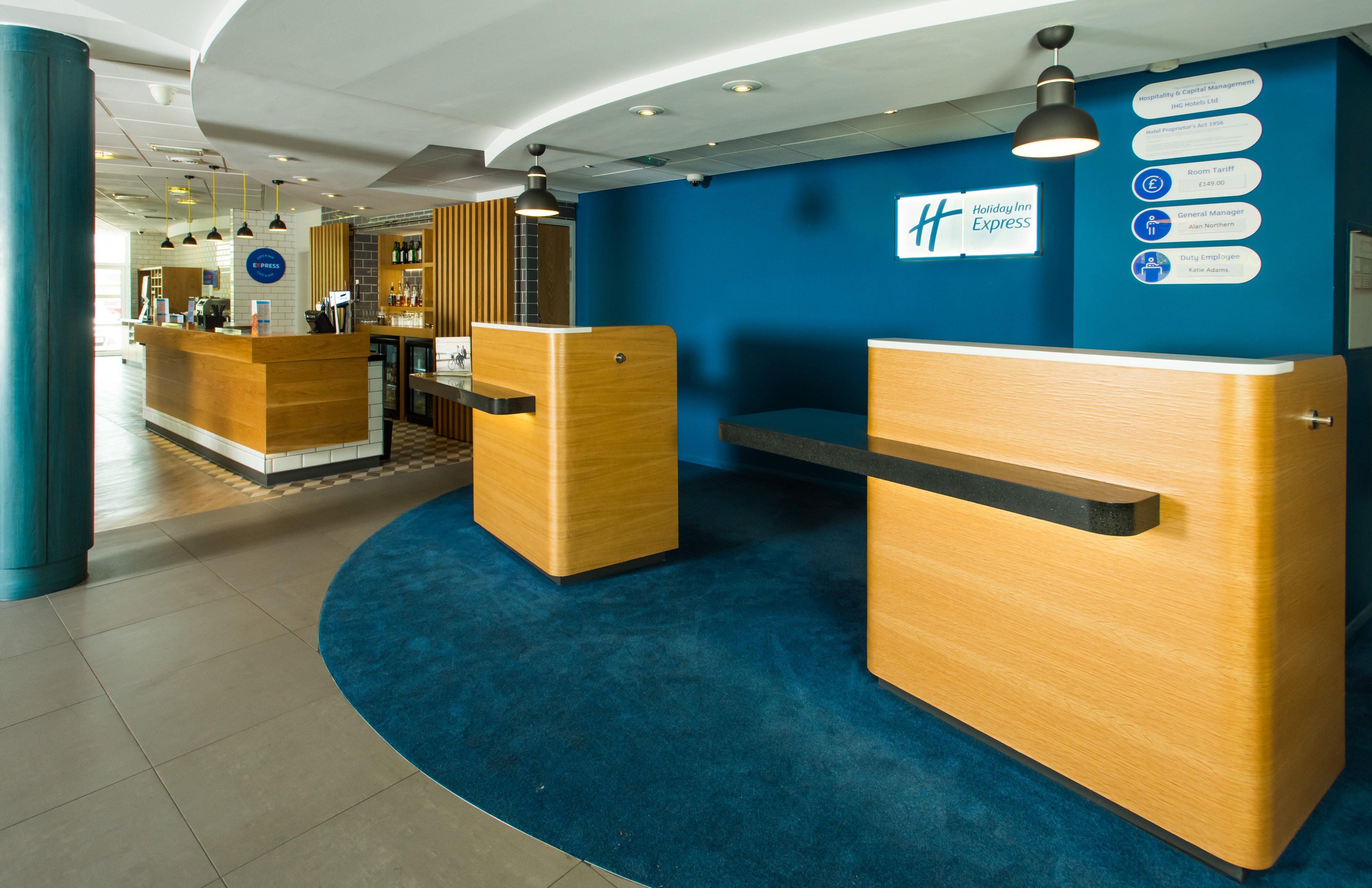 Holiday Inn Express Burton On Trent By Ihg Dış mekan fotoğraf