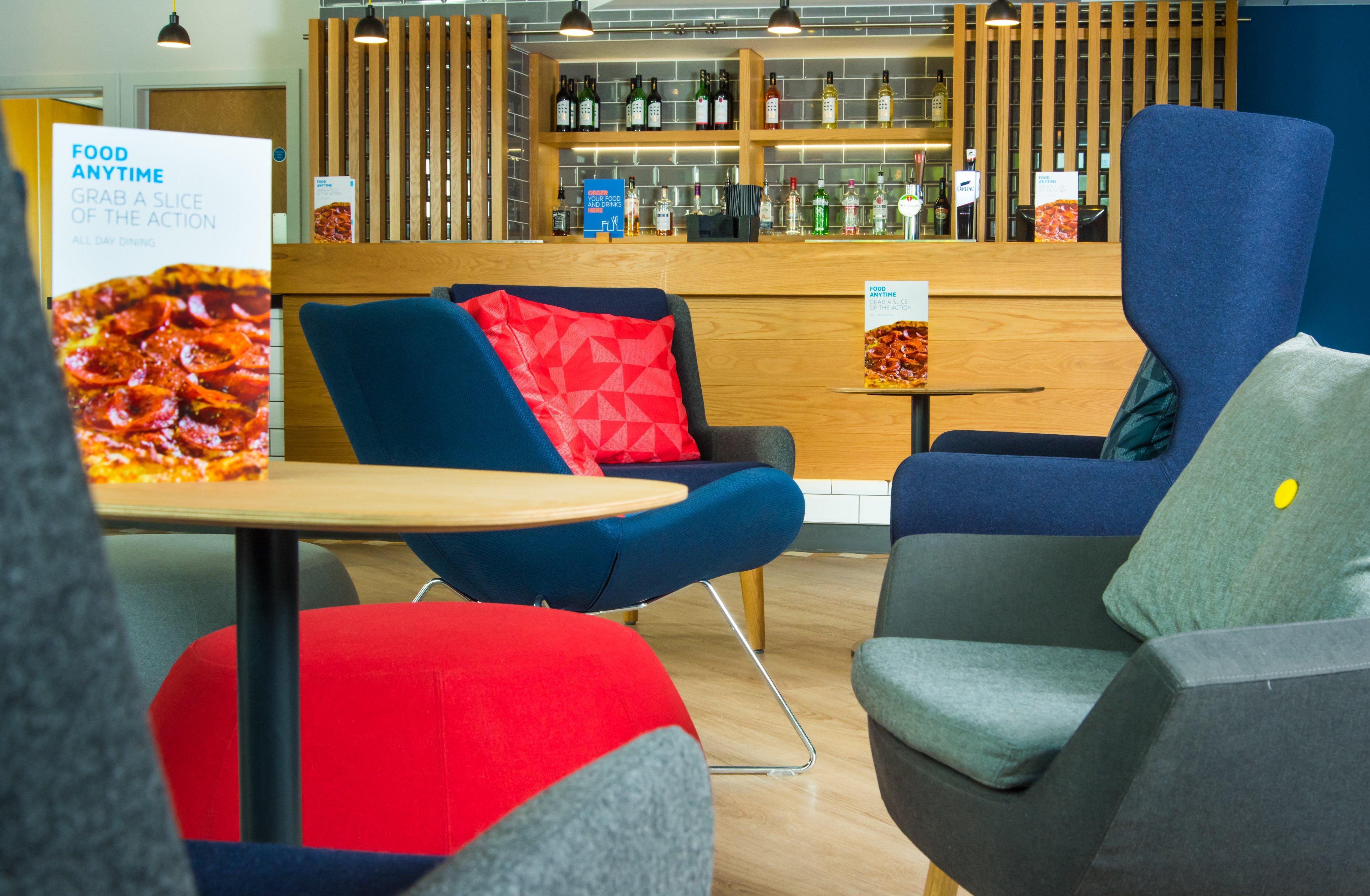 Holiday Inn Express Burton On Trent By Ihg Dış mekan fotoğraf